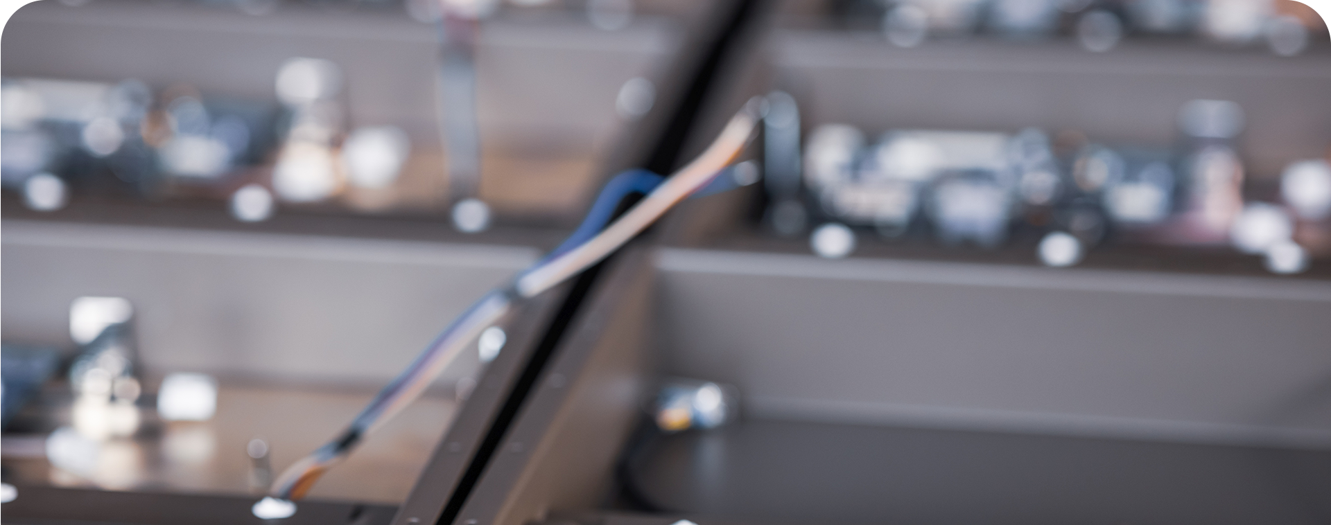 Penyimpanan Tenaga Komersial & Perindustrian