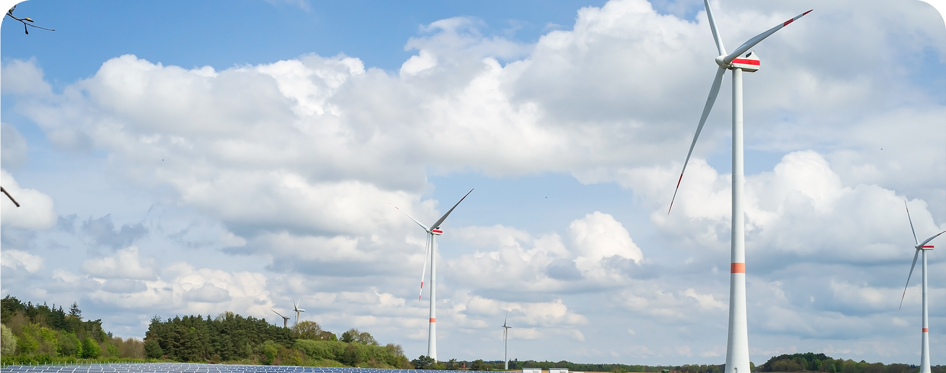 Loji kuasa solar/angin